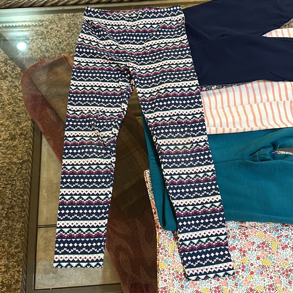 5 little girls bundle of leggings! - Picture 2 of 14